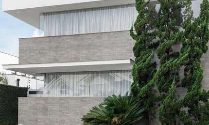 Casa em condomínio fechado com 4 quartos à venda na Rodovia Jornalista Maurício Sirotsky Sobrinho, Jurerê, Florianópolis por R$ 7.650.000
