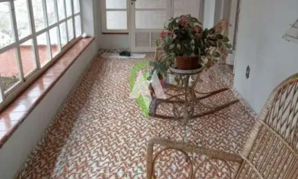 Casa Térrea  Raridade, em Maravilhosa Localização e  próximo da Praia do Canal 6