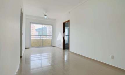 Apartamento com 2 quartos para locação na Pompéia, em Santos