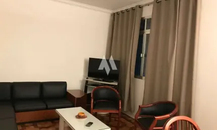 Apartamento 3 quartos mobiliado a 1 quadra da praia no coração do Gonzaga!