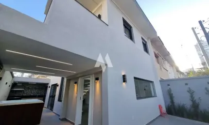 Casa com 3 quartos à venda na Rua Adolfo Lutz, Ponta da Praia, Santos