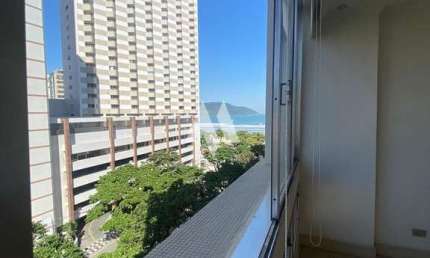 Apto à venda de 4 dorms - R$ 1.490.000,00- Todo reformado- Boqueirão-Santos