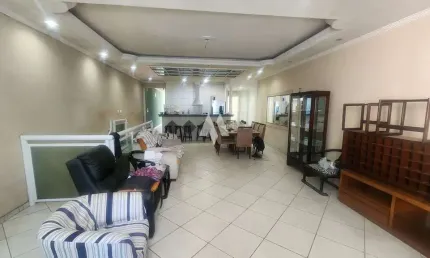 Casa em Encruzilhada, 3 dormitórios, 2 suítes, 5 vags, Santos/SP