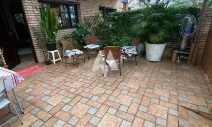 Casa padrão- 5 dormitórios sendo 4 suítes - aparecida / santos