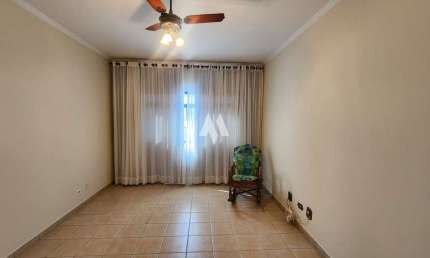 Apartamento a venda de 2 Dormitórios, 1 vaga no Bairro do Marapé