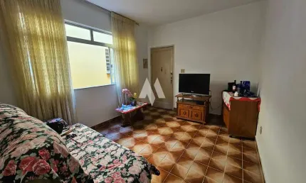 Apartamento 02 quartos 2 quadras da praia no coração do Embaré!