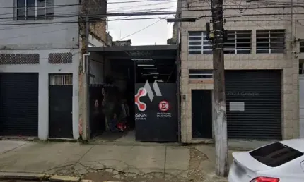 Terreno  em área comercial com 5m² de frente e 40m² de fundo em santos