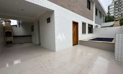 Casa Sobrado, 03 quartos sendo 01 suíte – Bairro Vila Belmiro – Santos