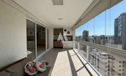 Apartamento 3 quartos/suítes/3vagas/varanda e lazer à venda no Embaré - Santos/SP