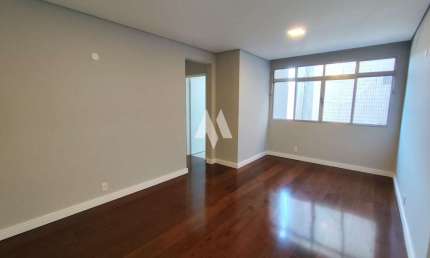 Apartamento 02 dormitórios 01 vaga demarcada á venda em Santos