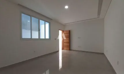 Casa Sobreposta Térrea com 03 Suítes  na Ponta da Praia em Santos