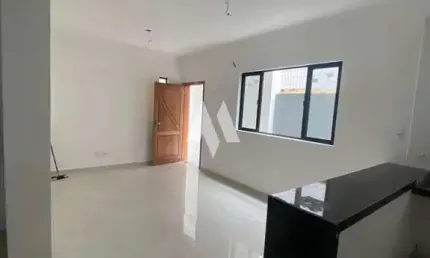 Casa Sobreposta Baixa 3 dormitórios, 2 vagas - Embaré / Santos