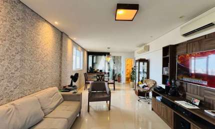 Apartamento Cobertura Duplex com 3 dormitórios e 2 vagas demarcadas - Marapé / Santos