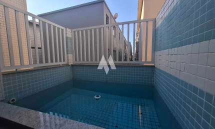 Casa  Padrão 3 quartos - bairro Aparecida- Piscina-sala de estar e jantar