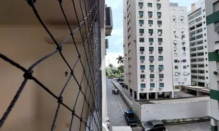 Apartamento para locação no bairro Boqueirão em Santos