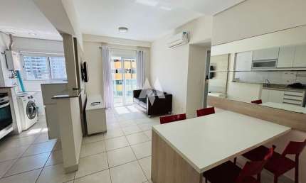 Apartamento para Locação com 2 dormitórios e 1 suíte - Gonzaga / Santos