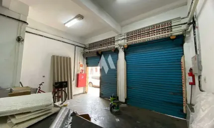 Casa comercial para alugar na Rua Frei Gaspar, Centro, Santos