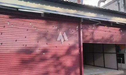 Casa comercial para alugar na Rua Oswaldo Cochrane, Embaré, Santos