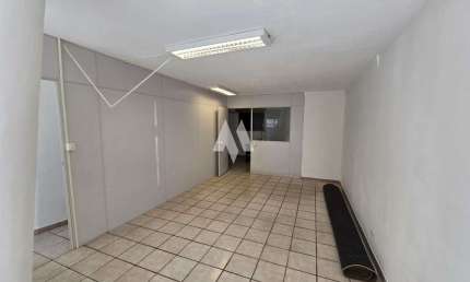 Casa comercial para alugar na Avenida Conselheiro Nébias, Boqueirão, Santos