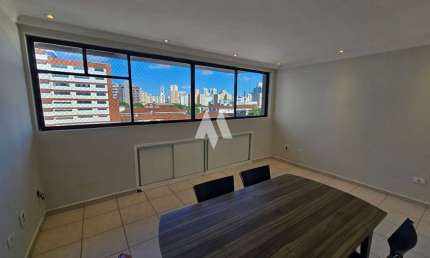 Casa comercial para alugar na Rua Doutor Carvalho de Mendonça, Vila Belmiro, Santos