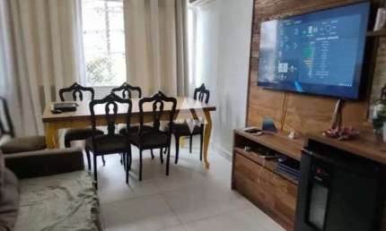 Apartamento com 2 dormitórios 1 suite no Gonzaga em Santos