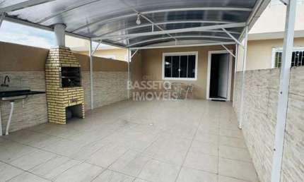 Casa em condomínio fechado com 2 quartos à venda na Rua Travessa Nazareno, 2, Forquilhas, São José por R$ 390.000