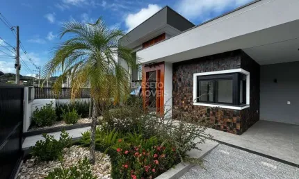 Casa com 3 quartos à venda na José Manoel do Nascimento, 20, Potecas, São José por R$ 1.100.000