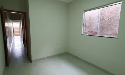 Casa nova no residencial búzios: 01 suíte + 01 quarto