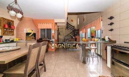Casa com 4 quartos à venda na Rua Amazonas de Souza Azevedo, 428, Bacacheri, Curitiba, 398 m2 por R$ 1.300.000