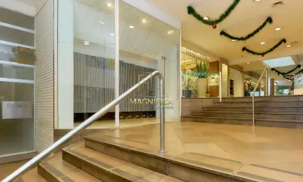 Sala comercial para alugar na avenida república argentina, 8796, água verde, curitiba, 55 m2 por r$ 12.250