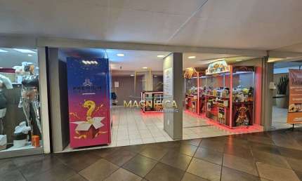 Sala comercial para alugar na Avenida República Argentina, 8796, Água Verde, Curitiba, 69 m2 por R$ 8.830