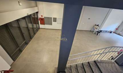 Sala comercial para alugar na Rua Tibagi, 48, Tarumã, Curitiba, 276 m2 por R$ 8.500