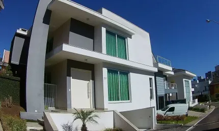 Casa em condomínio fechado com 3 quartos à venda na Rua Renato Polatti, Campo Comprido, Curitiba, 298 m2 por R$ 1.777.990