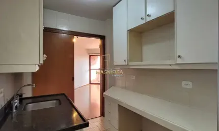 Apartamento com 2 quartos à venda na Avenida Iguaçu, 811, Rebouças, Curitiba, 49 m2 por R$ 439.000