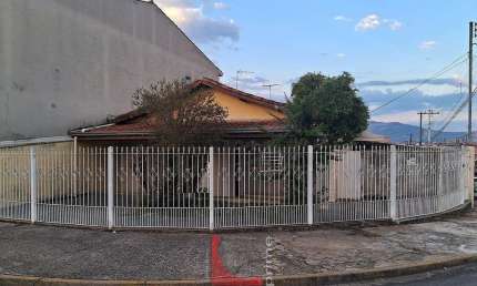 Casa com 2 quartos à venda no Jardim São Lourenço, Bragança Paulista 