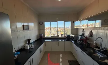 Casa com 2 quartos à venda na Vila Aparecida, Bragança Paulista 