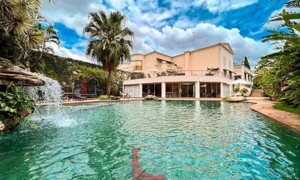 Casa com 8 quartos à venda no Jardim Europa, Bragança Paulista 