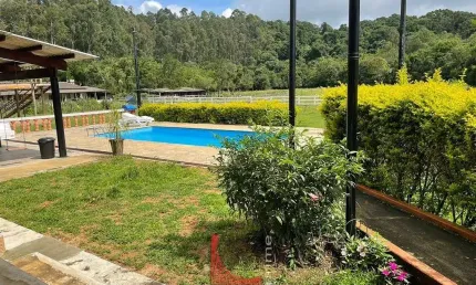 Fazenda à venda no Centro, Pinhalzinho 