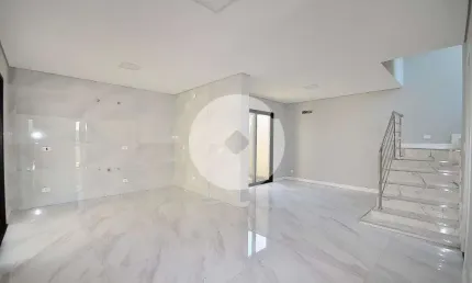 Sobrado com 3 quartos à venda, 140 m  - Xaxim - Curitiba PR