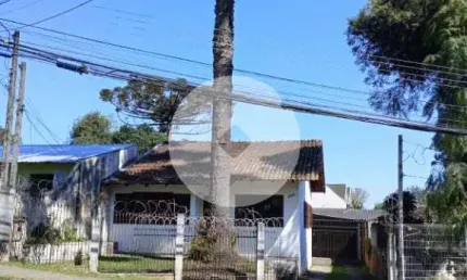 Terreno a venda  Campina do Siqueira; 381,70m²  com construção de 122,09m² averb