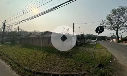 Terreno com duas casa à venda, 480 m  por R  650.000 - Pilarzinho - Curitiba PR