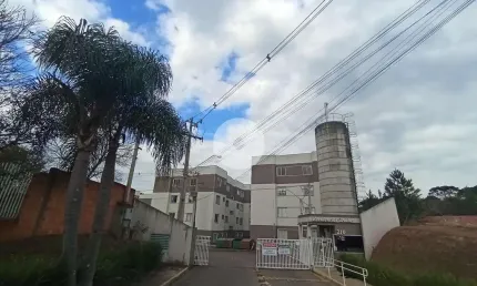 Apartamento com 2 quartos para locação,49.70 m  por R  600,00 mês - Campo Largo PR