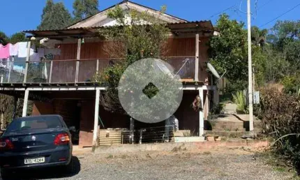 Chácara 4.600 m  com casa e pomar à venda na Estrada Itambé  Campo Largo.