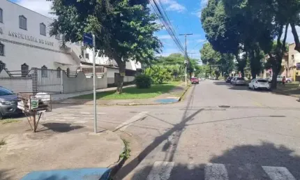 Ponto comercial para alugar na Rua Tomé de Souza, Bom Retiro, Ipatinga