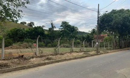 Área totalmente plana, 2800m², Bairro Veraneio_ Santana do Paraíso