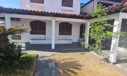 Casa à venda em Ipatinga, Imbaúbas, com 6 quartos, 245m²