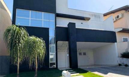 Sobrado com 4 dormitórios à venda, 220 m² por R$ 1.400.000,00 - Condomínio Vale do Arvoredo - Londrina/PR