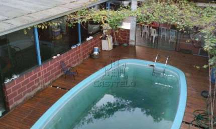 Sobrado à venda, 202 m² por R$ 470.000 - Conjunto Cafezal 4 - Londrina/PR