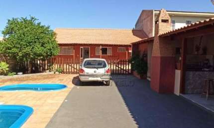 Casa à venda, 198 m² por R$ 700.000 - Vila Brasil - Londrina/PR