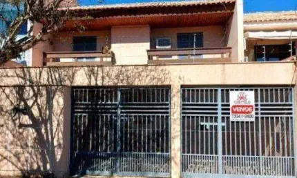 Sobrado com 3 dormitórios à venda, 190 m² por R$ 550.000,00 - Jardim Igapó - Londrina/PR